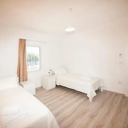Peaceful House With Garden And Terrace Surrounded By Nature In Bodrum Ciftlikkoy (Aegean)